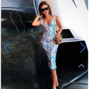 White V Neck Sleeveless Over Knee  Dress M